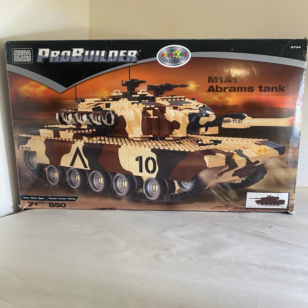 Mega Bloks ProBuilder M1A1 Abrams Tank Toys R Us exclusive, open box READ 2002